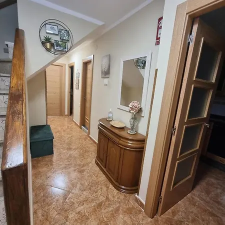 Ca' Remedios Villa Felechosa Buitenkant foto